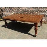 Victorian mahogany wind out dining table (extending to 217 cm) W 122 cm