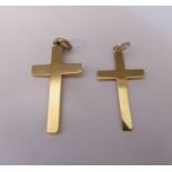 2 9ct gold cross pendants, total weight 4.2 g