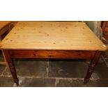 Victorian pine kitchen table 121cm x 91cm, 75cm in height