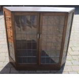 Bookcase with leaded glass panels Ht 101 L108 D 26cm