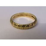 9ct gold band ring, size P, weight 2.4 g