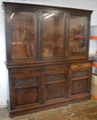 Large Victorian oak display bookcase Ht 200cm L 184cm D 45cm