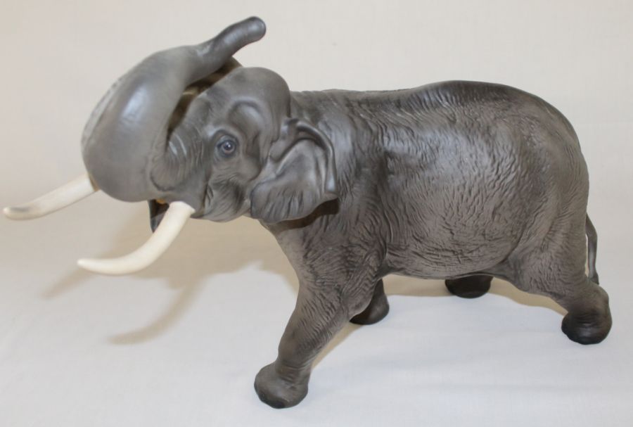 Large Beswick matt glaze elephant approximately 41cm wide 29.5cm tall