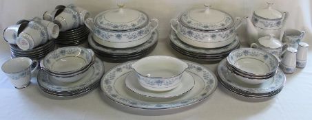 Noritake Blue Hill pattern part dinner service, approximately 55 pieces