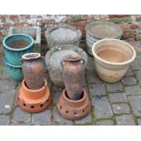 Various garden planters & 2 chimney pot elephant feet