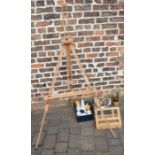 Artist's easel & accessories