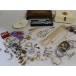 Selection of costume jewellery, turquoise necklace, jewellery boxes & 2 RAF dog tags for Meth A