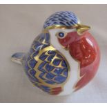 Royal Crown Derby 'robin' paperweight with gold stopper