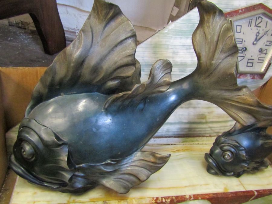 Large French Art Deco clock garniture with two spelter fishes (af - requires restoration) L 53 cm ( - Image 18 of 27