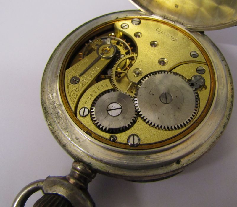 Omega silver (0.800) pocket watch, no 6033600 D 5.5 cm with white metal chain (some damage to - Image 3 of 3