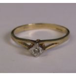 9ct gold diamond solitaire ring, illusion set, size N, weight 1.2 g