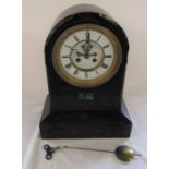 French slate and marble mantel clock with visible escapement H 39.5 cm L 28.5 cm D 16 cm
