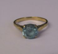 9ct gold aquamarine solitaire ring approximately 1.2 ct (damage to stone) weight 2.7 g, size P,