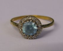 18ct gold diamond and aquamarine cluster ring, size O, weight 2.5 g (mis-shapen and damage to