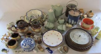 2 boxes of assorted ceramics etc inc Poole, Aynsley, Susie Cooper and Doulton Lambeth