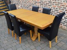 French oak extending table and 6 chairs (extends to 231 cm x 100 cm)