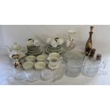 Selection of glassware including Continental decanter & set of 6 glasses, Masons Mandelay vase,