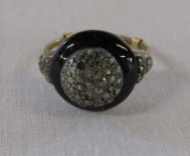 9ct gold marcasite and black enamel ring size M total weight 5.6 g