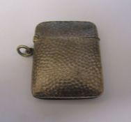 Silver cigarette lighter with hammered finish H 4 cm