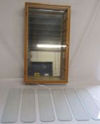 Glass Display cabinet with mirrored back, 6 shelves - H 76cm x W44cm x D15cm