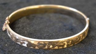 AMENDED DESCRIPTION 9ct gold plated bangle stamped 9ct metal core