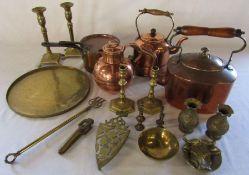 Various brass and copper inc kettles, candlesticks and tray