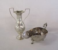 Silver 2 handled vase H 16cm & a silver sauce boat - W 3.45ozt