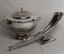 Silver plated on copper punch bowl - W 26cm  & silver plated horn for flowers L 50cm