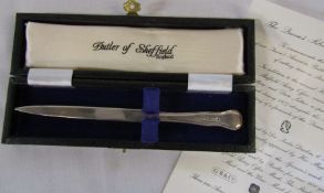 Boxed silver letter opener commemorating the Queen's silver jubilee, weight 1.22 ozt