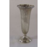 Silver vase H 16 cm Birmingham 1967 weight 3.91 ozt