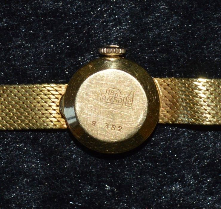 Ladies 18ct gold Bucherer wristwatch with cut crystal lens total weight 20.5g - Image 3 of 3