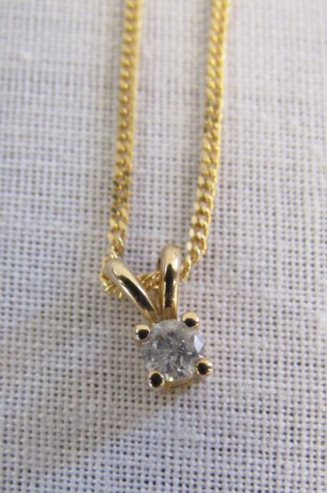 9ct gold necklace with 0.1ct diamond pendant - chain length 50cm - total weight 2.0g - plus a - Image 2 of 9