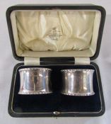 Cased pair of silver napkin rings Birmingham 1919, weight 1.39 ozt