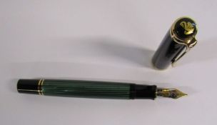 Pelikan Fountain Pen boxed M800 Souveran Green Striated, 18ct oblique medium nib