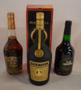 Boxed bottle of Martell Medaillon Liquer Cognac 40%, Martell VS Fine Cognac & a bottle of Croft