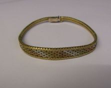 9ct gold three colour bracelet weight 10.4 g L 7"