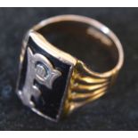 9ct gold gentleman's signet ring 5.6g Size U