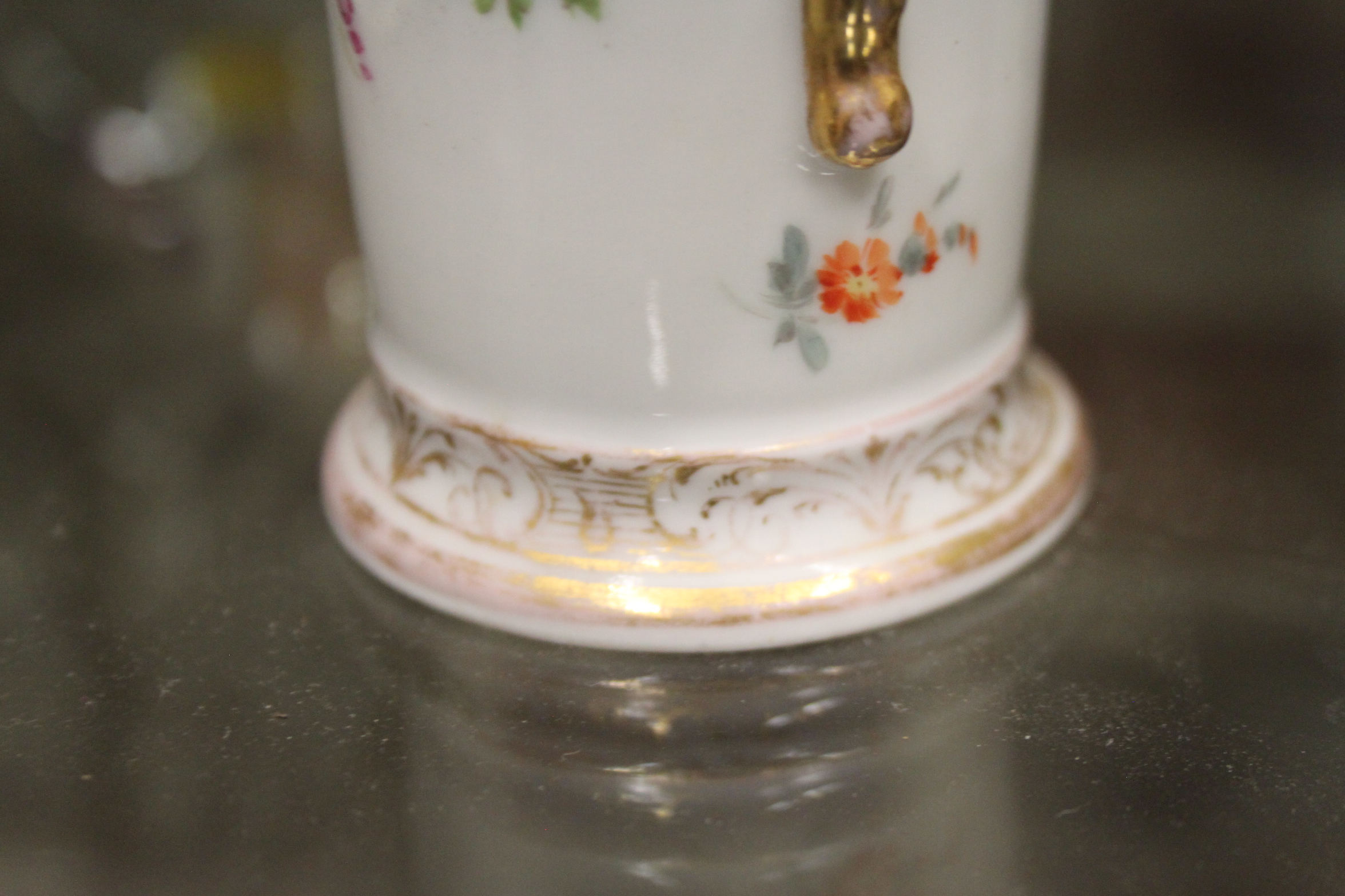 An 18th century English porcelain tea bowl, decorated insects and flowers, a Ridgeway jug with - Image 21 of 29