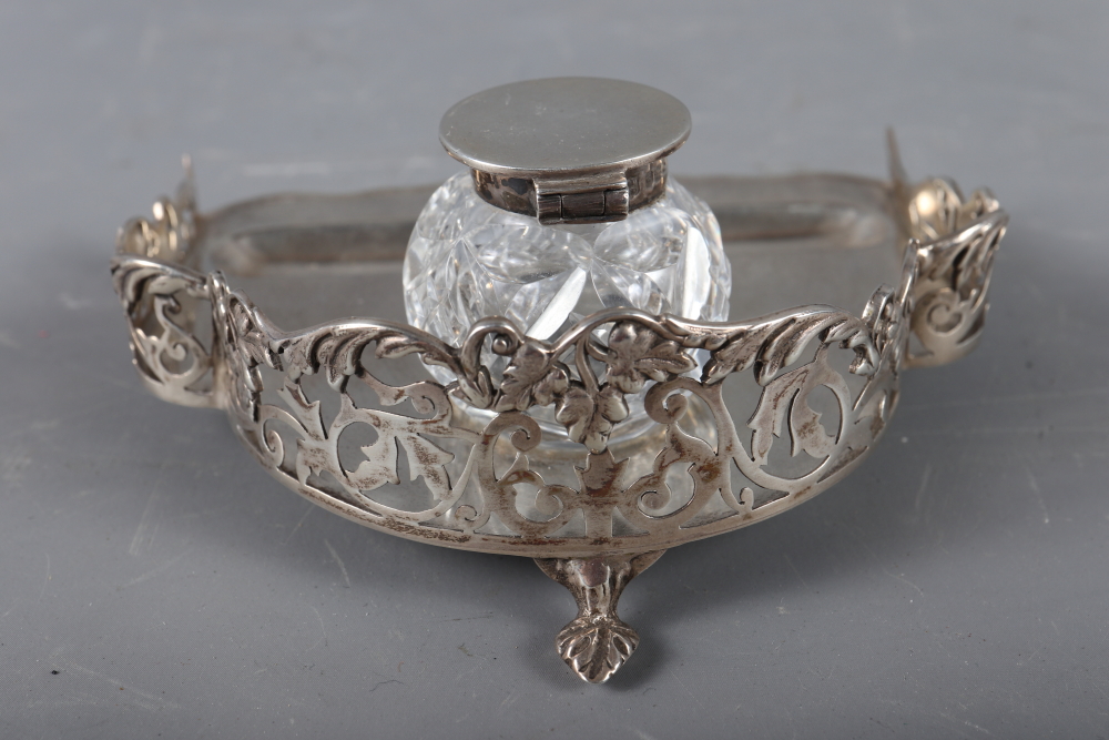 A silver desk stand with pierced gallery and cut glass inkwell with silver lid - Image 2 of 4