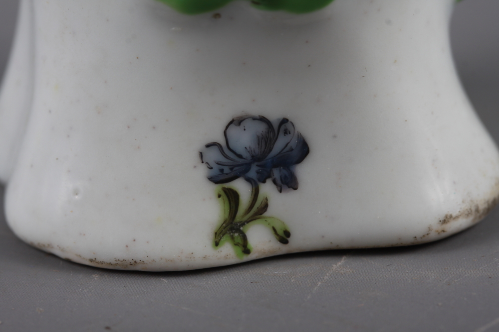 A Longton Hall cream jug with openwork twist handle and leaf relief decoration and enamel floral - Image 10 of 11