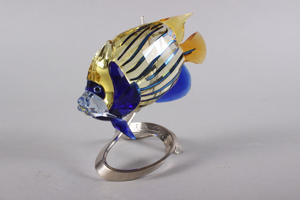 A Swarovski model of an emperor angelfish with silver plated mount, 5" high - Image 2 of 3