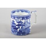An early 19th century pearlware proto "Willow" pattern tankard, 5" high