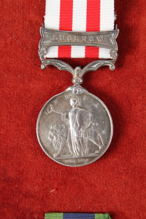 A set of seven 19th century and early 20th century medals awarded to members of the Singh family, - Bild 4 aus 14