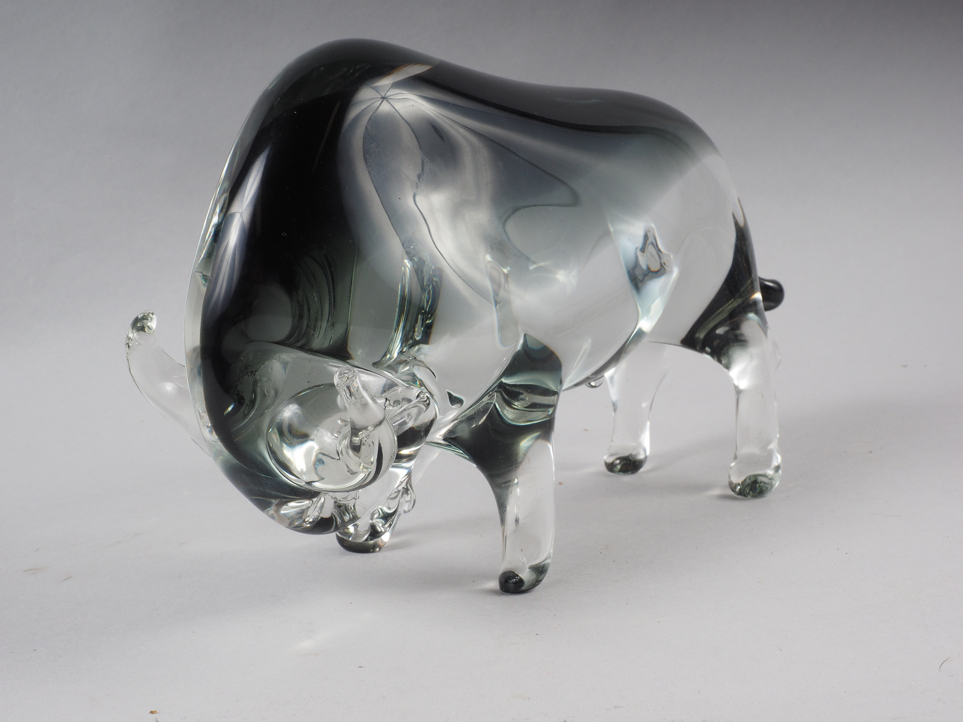 A V Nason Murano glass bull, 6 1/2" high (tail damaged) - Image 3 of 3