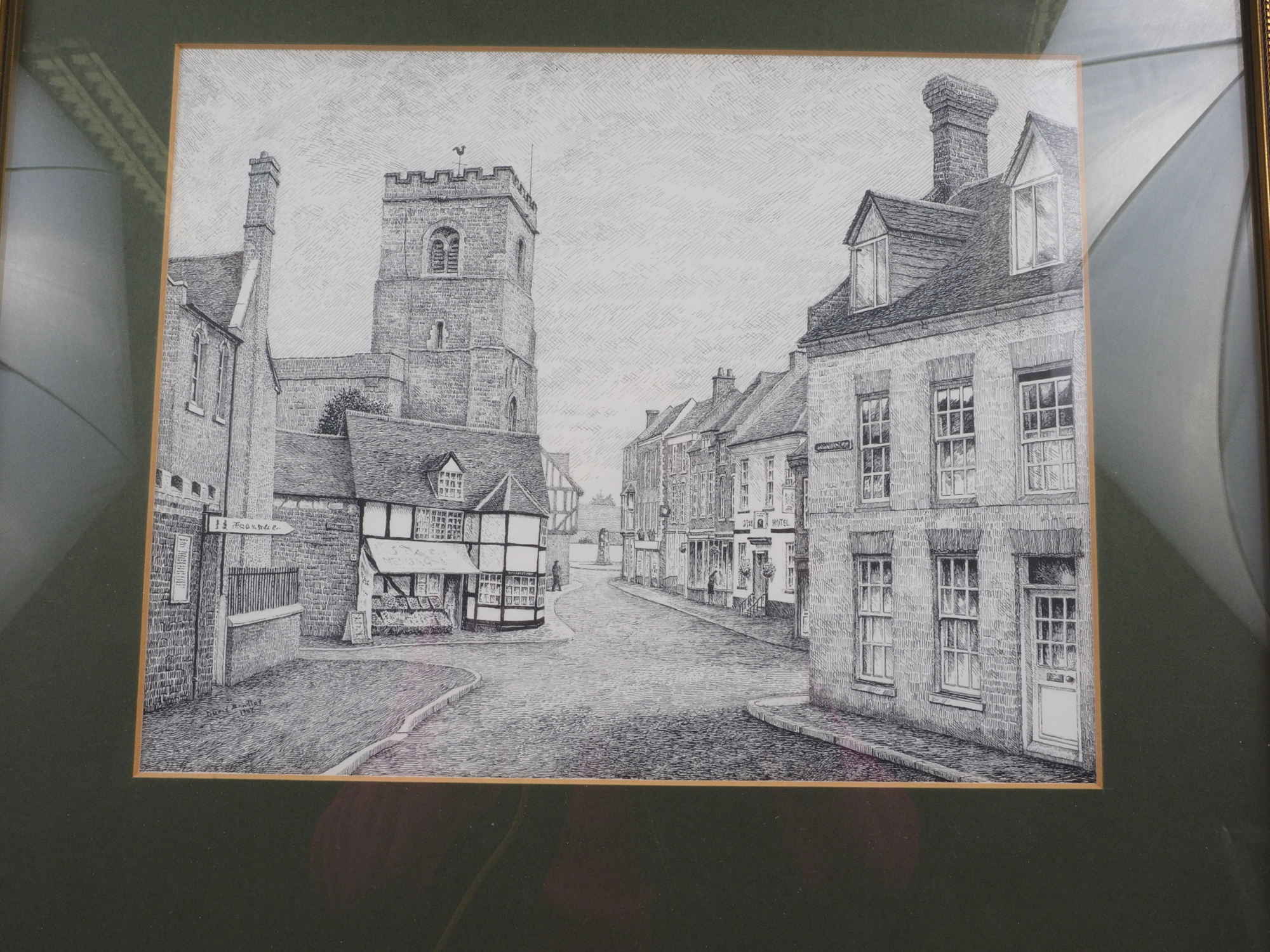 David Brindley: pen and ink drawings, Bridgnorth and a street scene, both 7 1/2" x 9 1/2", in gilt - Image 3 of 3