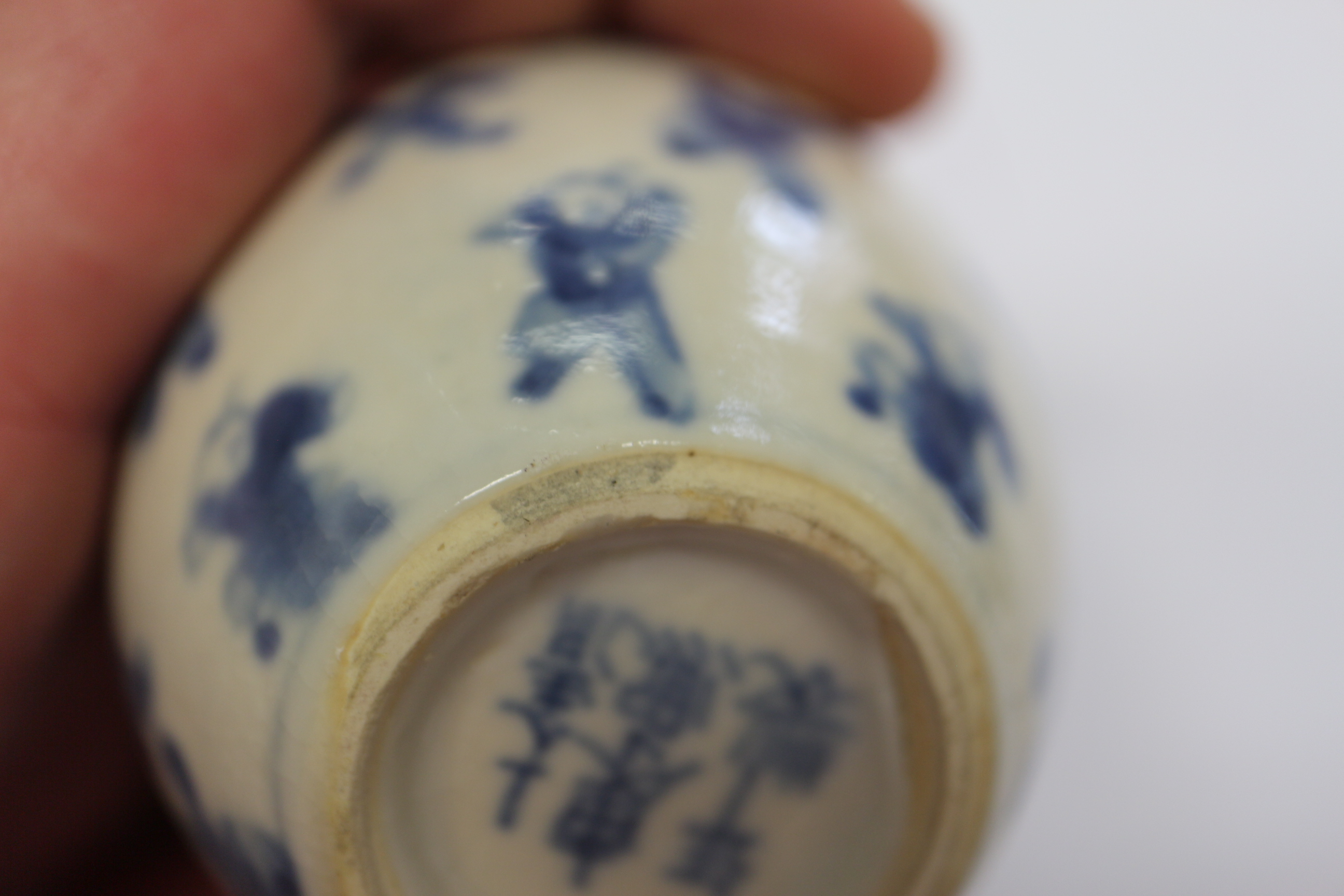 A Chinese blue and white figure decorated oviform vase with six-character mark, 2 3/4" high, on - Image 7 of 7