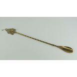 A brass shoe horn having decorative Swan shaped finial, 50.5cm in length.