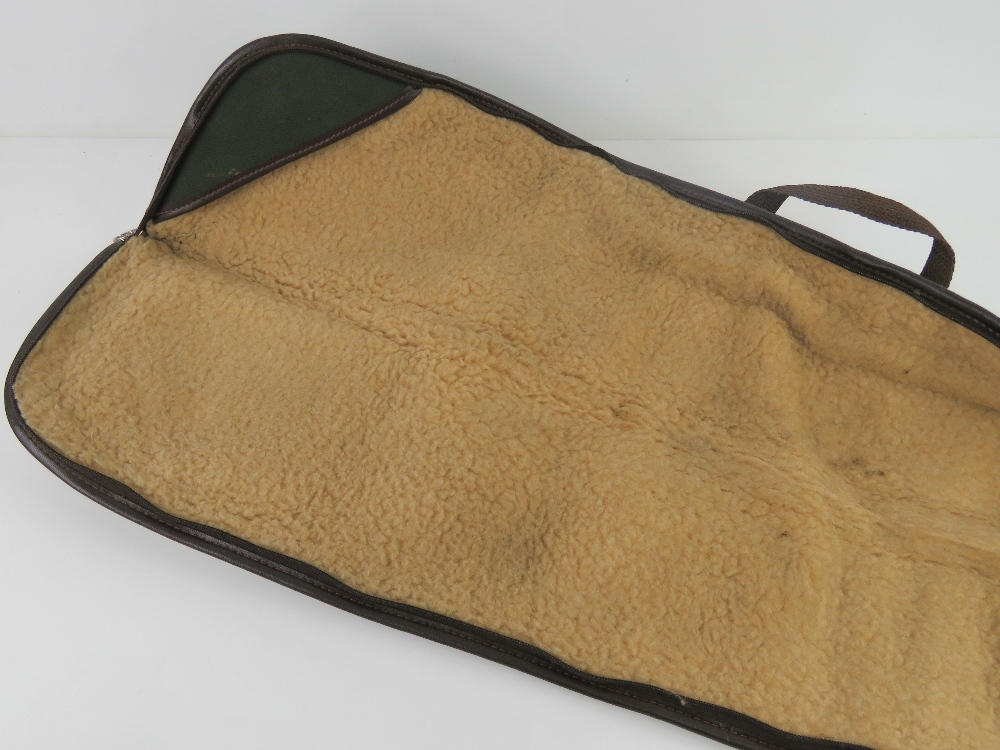 A fleece-lined canvas gun slip by Four Counties Sports Newbury, zip a/f. - Image 3 of 4