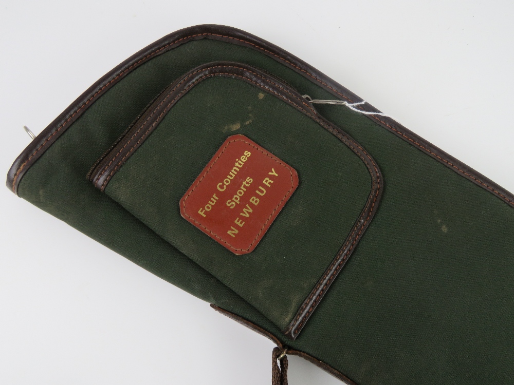 A fleece-lined canvas gun slip by Four Counties Sports Newbury, zip a/f. - Image 2 of 4