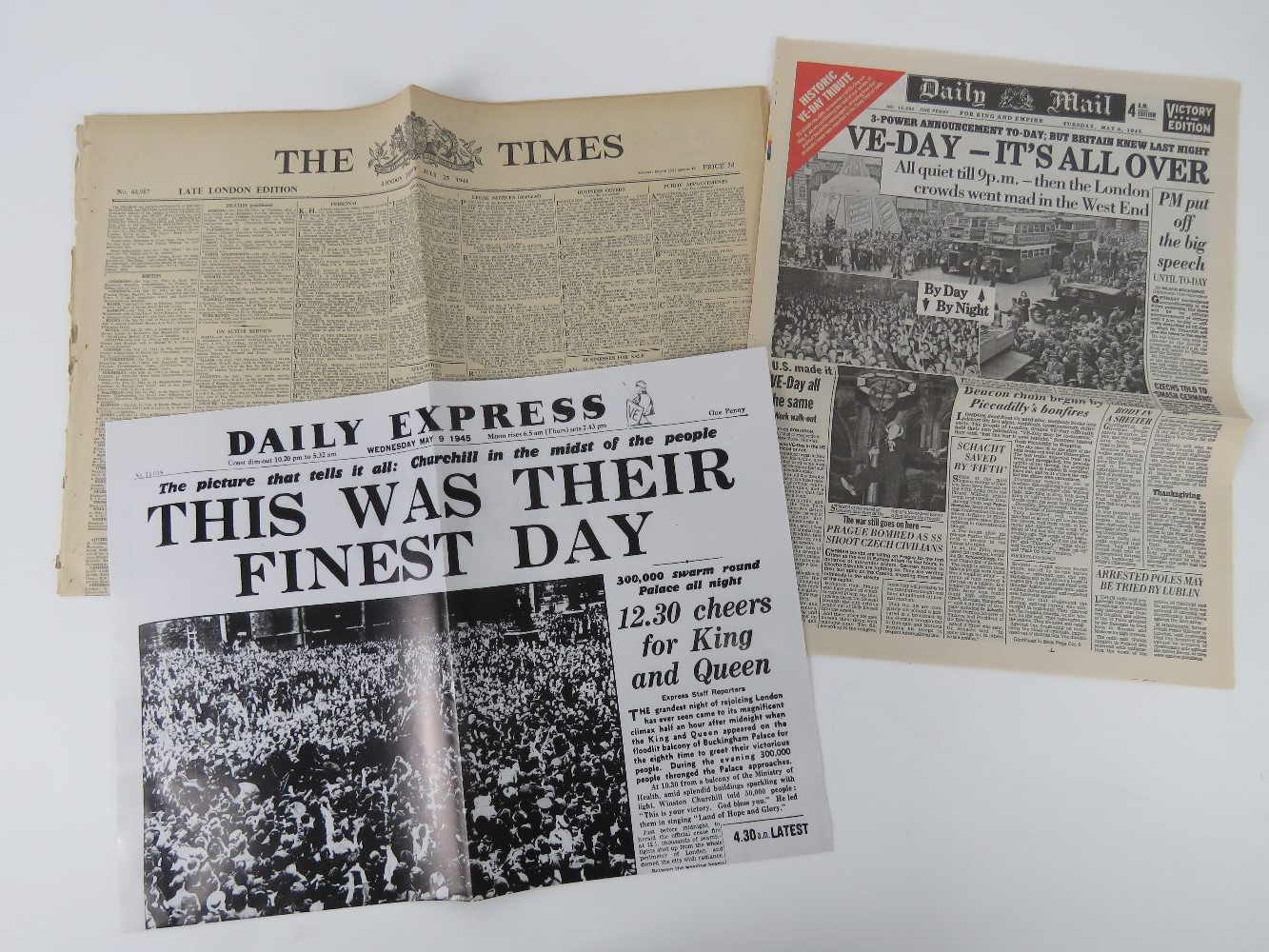 Daily Express front covers Tuesday May 8th 1945 'VE Day', Wednesday May 9th 1945 '12. - Image 10 of 11